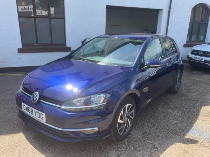 2025 Volkswagen Golf