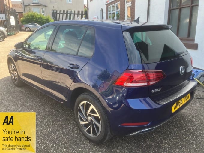 2025 Volkswagen Golf