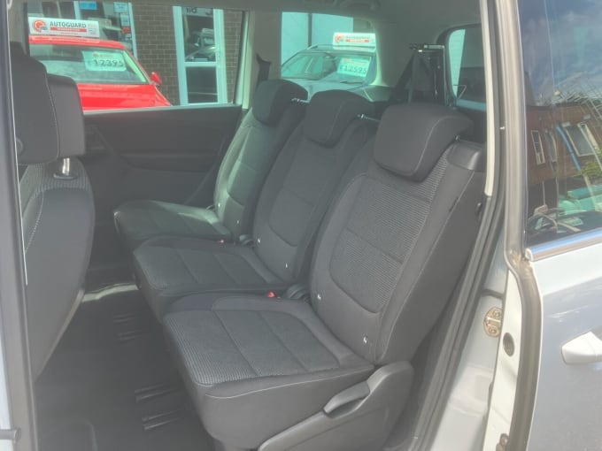 2025 Volkswagen Sharan
