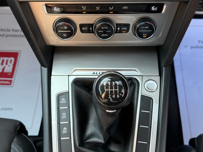 2025 Volkswagen Passat