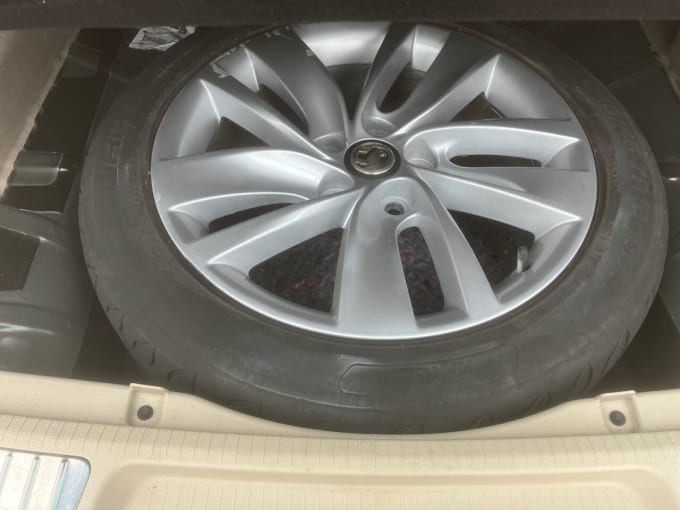 2025 Vauxhall Insignia