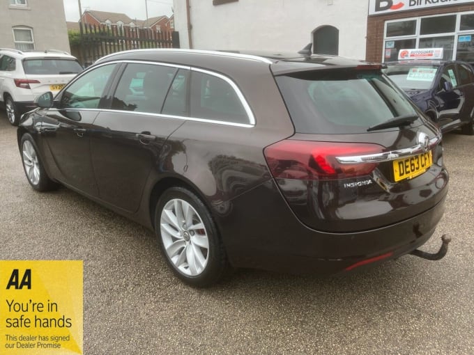 2025 Vauxhall Insignia