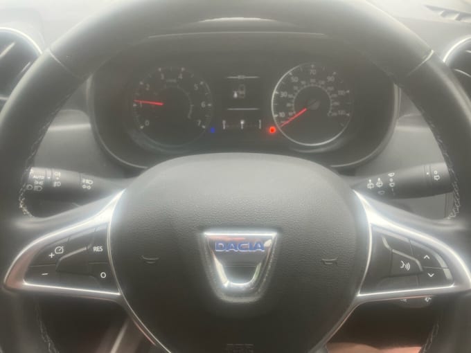 2025 Dacia Duster