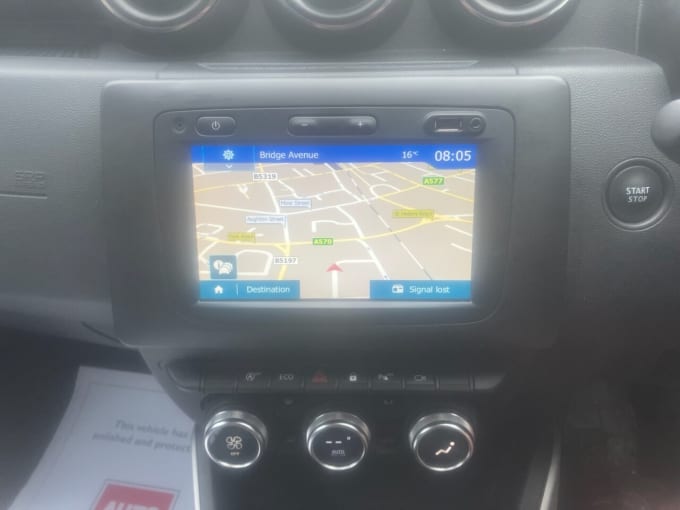 2025 Dacia Duster