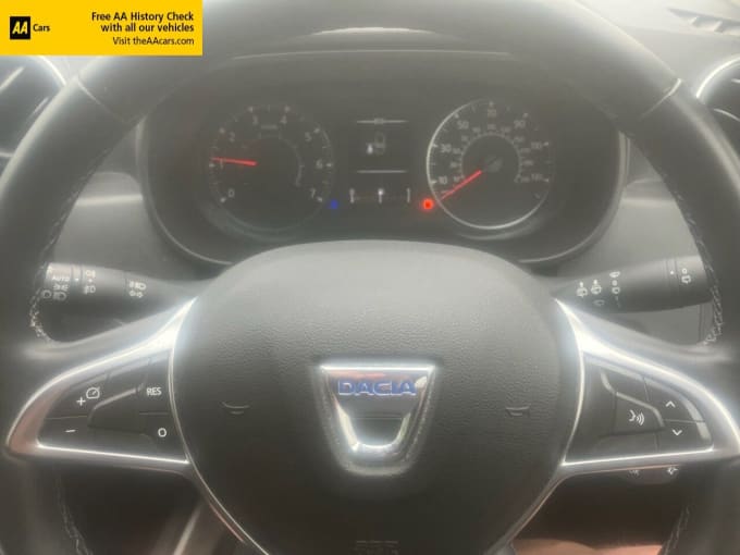 2025 Dacia Duster