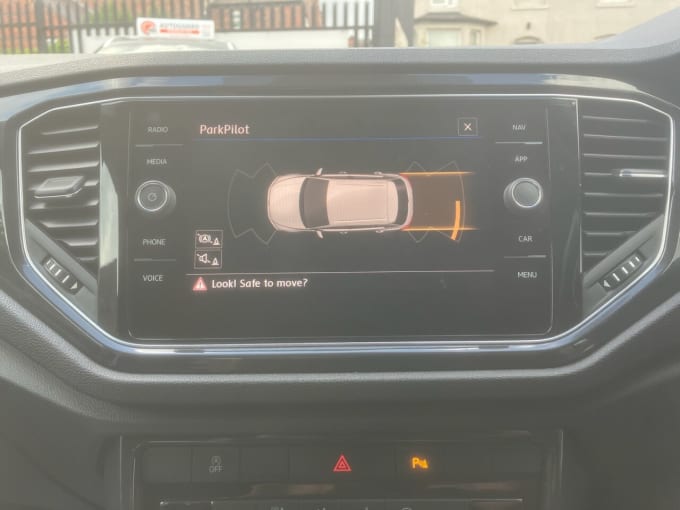 2025 Volkswagen T-roc