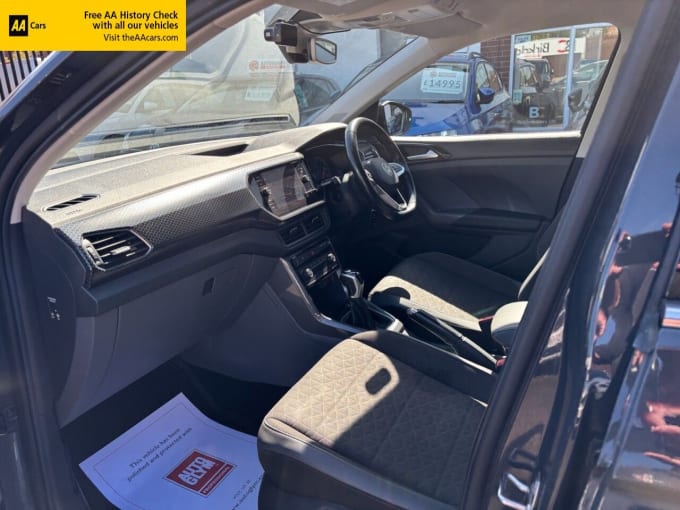 2025 Volkswagen T-cross