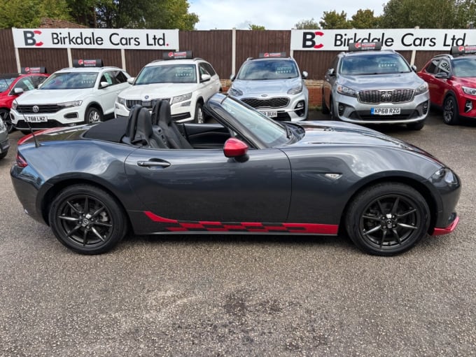 2025 Mazda Mx-5