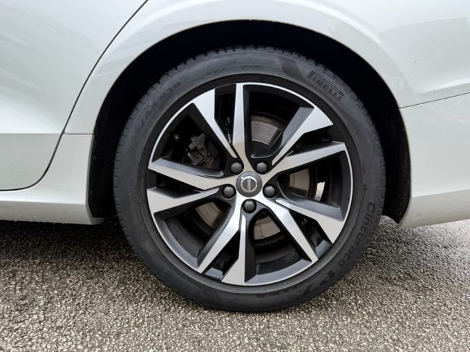 2025 Volvo S60
