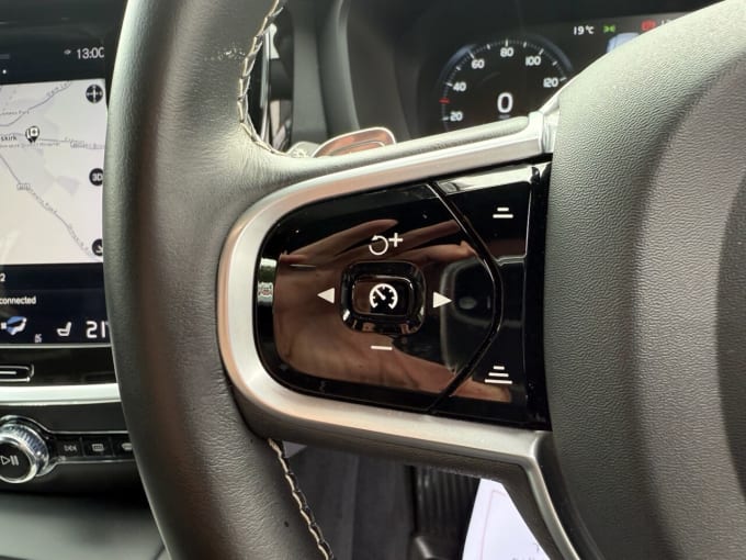 2025 Volvo S60