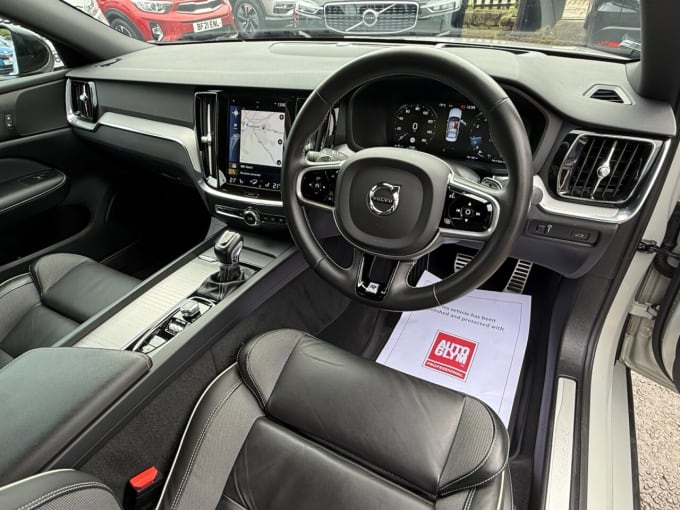 2025 Volvo S60