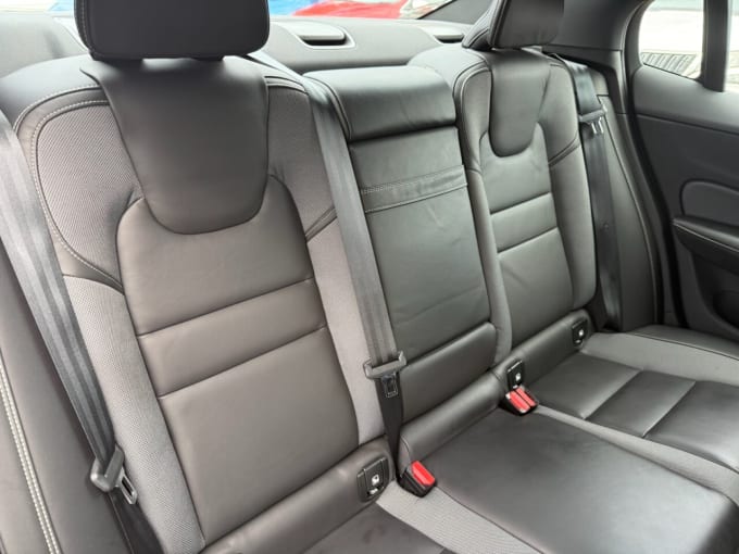2025 Volvo S60