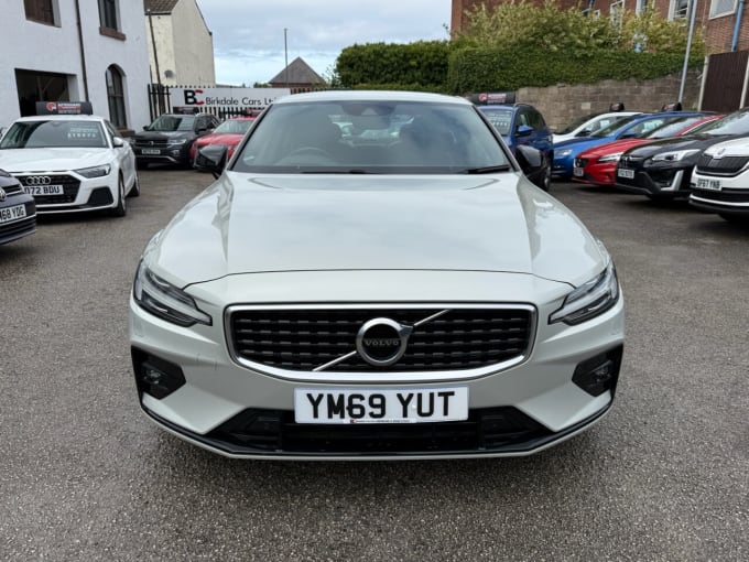 2025 Volvo S60