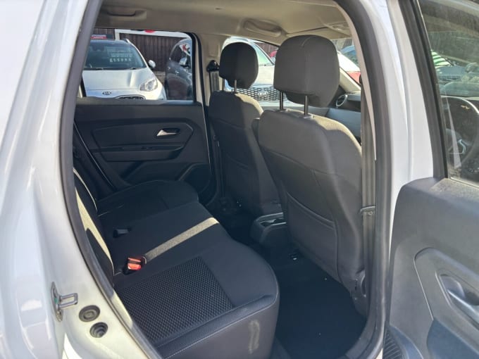 2025 Dacia Duster