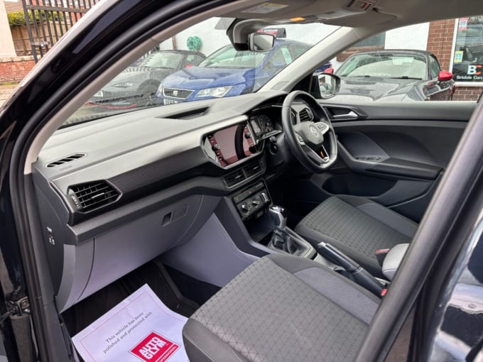 2025 Volkswagen T-cross