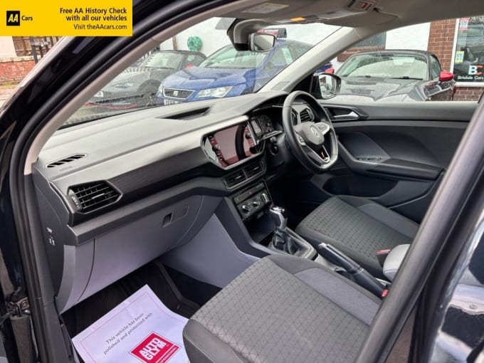 2025 Volkswagen T-cross
