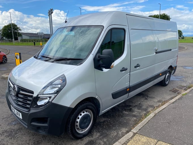 2025 Vauxhall Movano