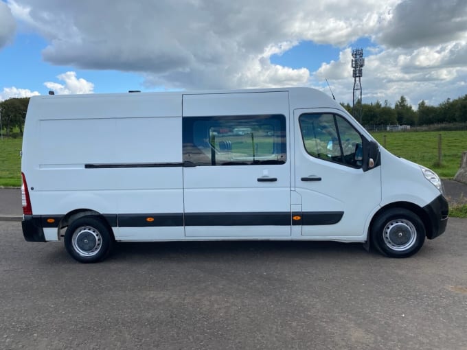 2024 Renault Master