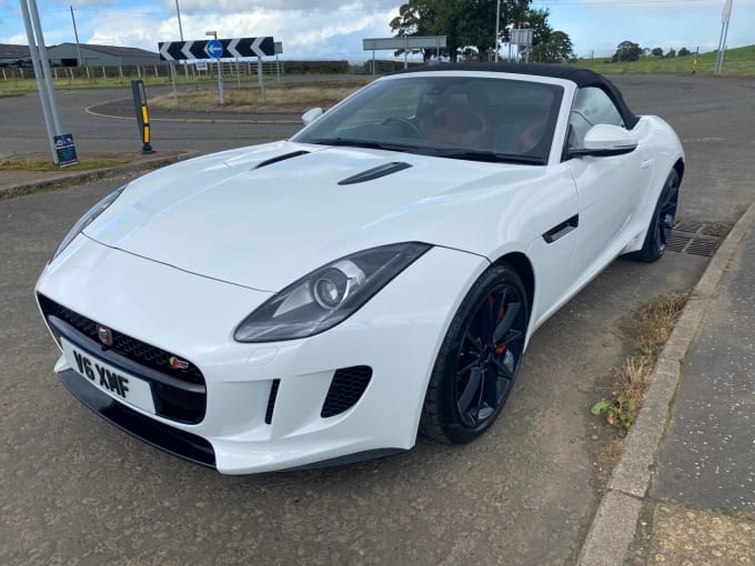 2024 Jaguar F-type