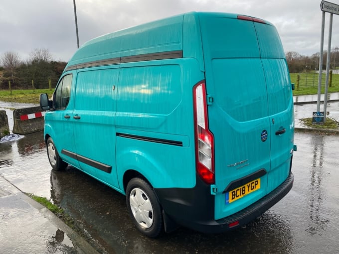 2025 Ford Transit Custom