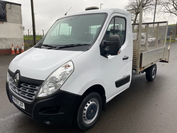 2025 Renault Master