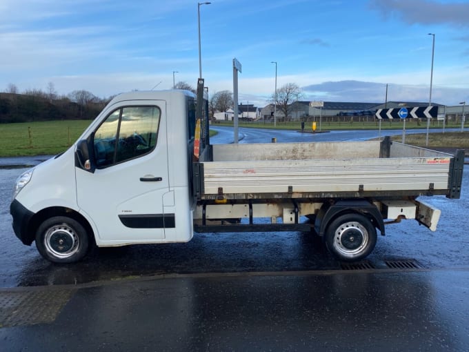 2025 Vauxhall Movano