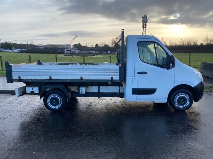 2025 Vauxhall Movano