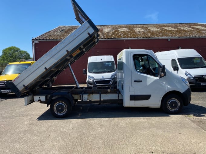 2025 Vauxhall Movano