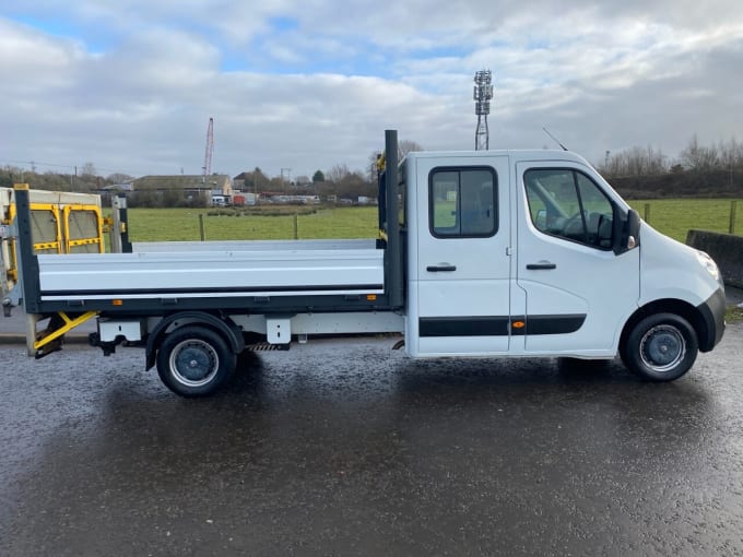 2025 Vauxhall Movano