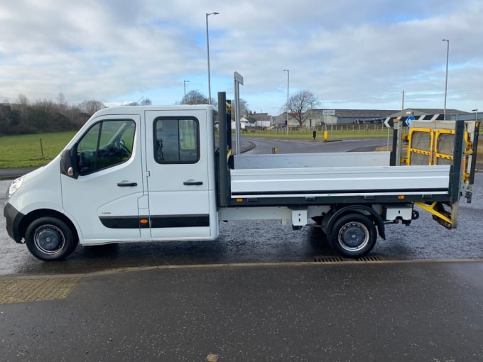 2025 Vauxhall Movano