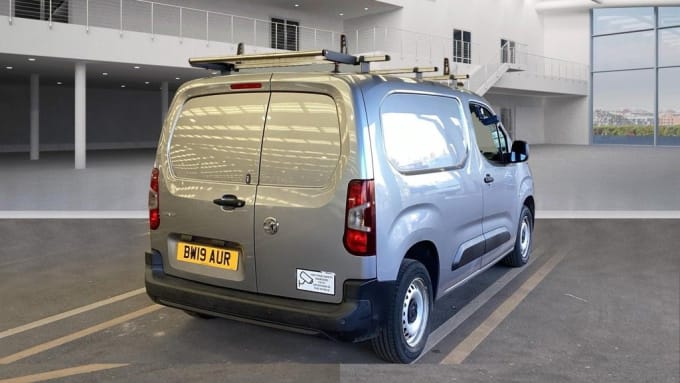 2025 Vauxhall Combo