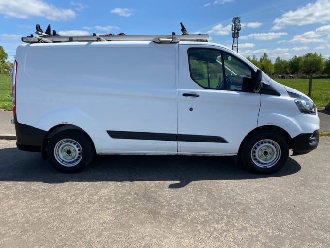 2025 Ford Transit Custom
