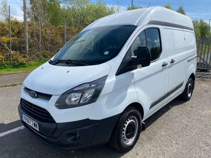 2025 Ford Transit Custom
