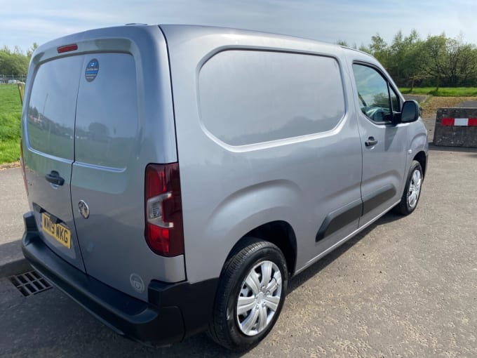 2025 Vauxhall Combo