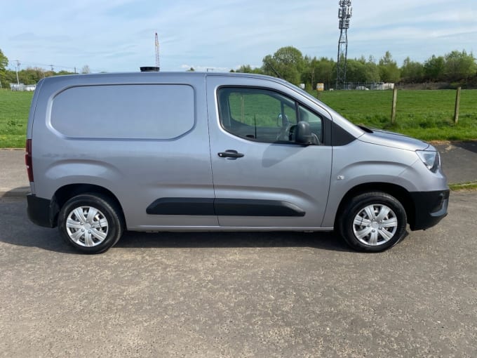2025 Vauxhall Combo