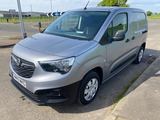 2025 Vauxhall Combo