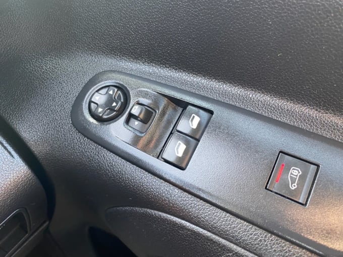 2025 Vauxhall Combo
