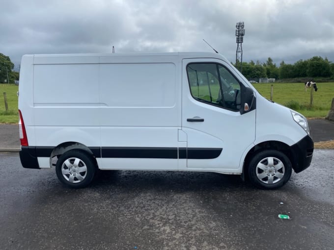 2025 Renault Master