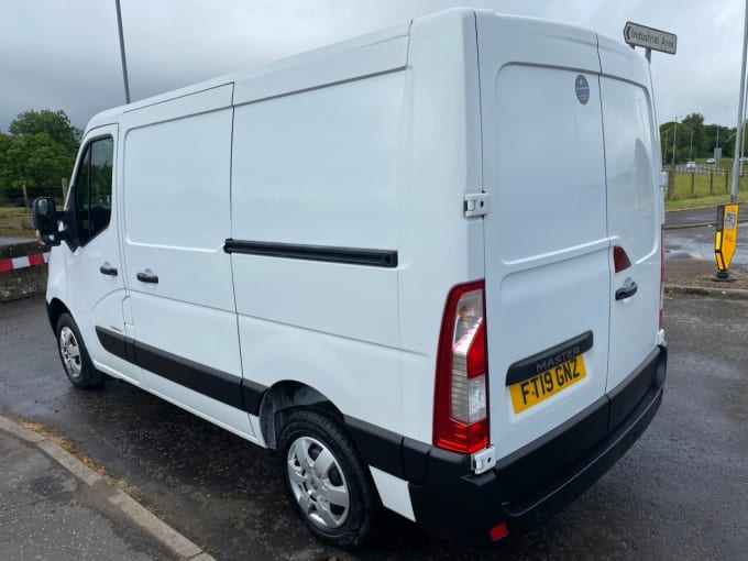 2025 Renault Master