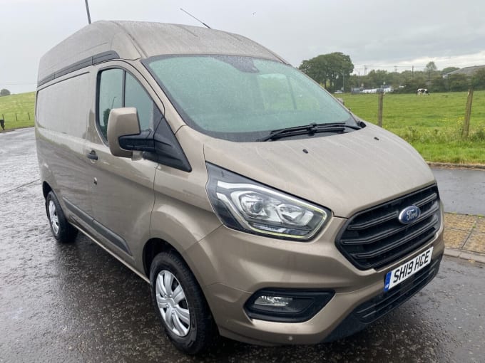 2025 Ford Transit Custom