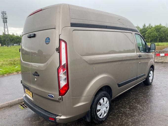 2025 Ford Transit Custom