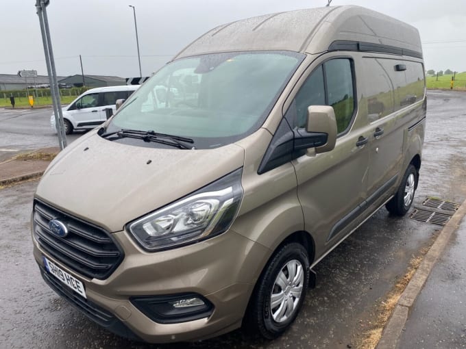 2025 Ford Transit Custom