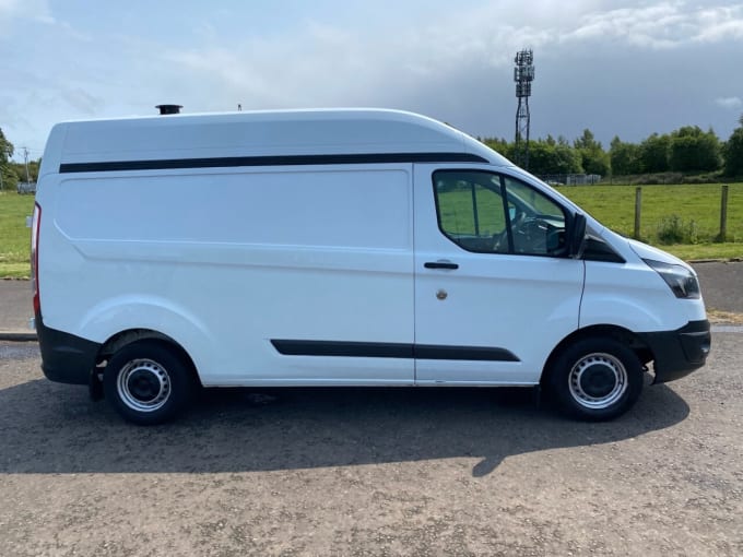 2025 Ford Transit Custom