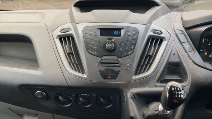 2025 Ford Transit Custom
