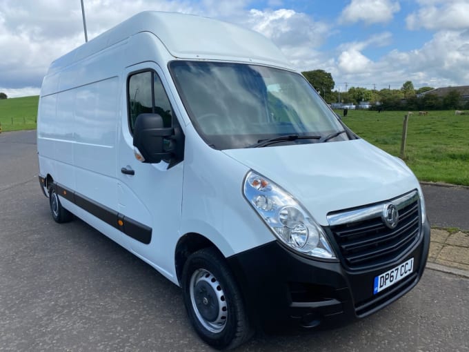 2025 Vauxhall Movano