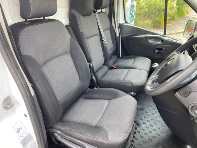 2025 Renault Trafic