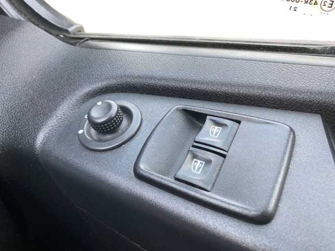 2025 Renault Trafic
