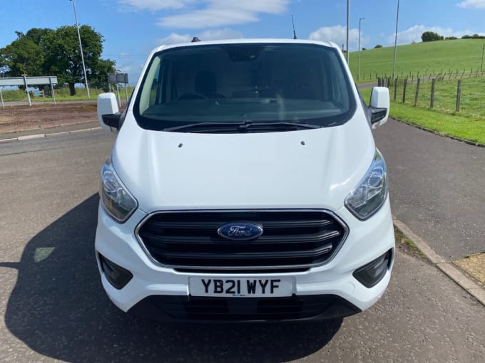 2025 Ford Transit Custom