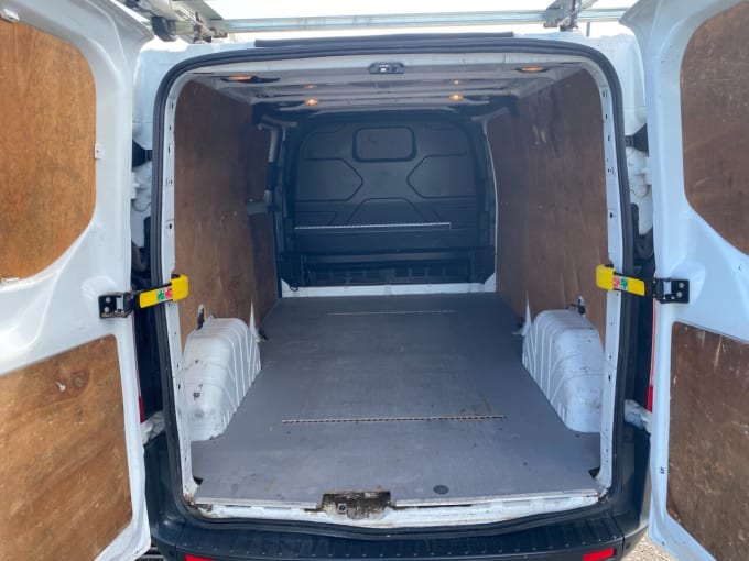 2025 Ford Transit Custom