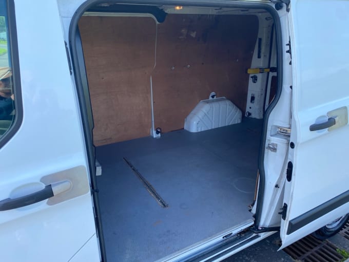 2025 Ford Transit Custom